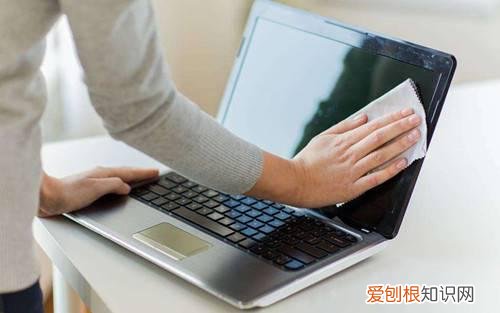 笔记本电脑屏幕怎么清洁电脑显示器一般多少钱