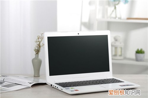 修电脑黑屏多少钱笔记本电脑黑屏怎么修