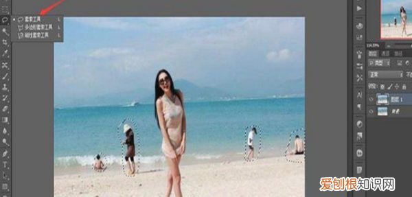 怎么用ps把多余的人p掉