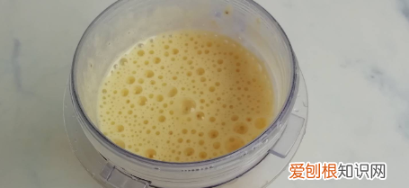 如何做健康早餐香蕉鸡蛋饼，香蕉鸡蛋饼怎么做又软又好吃