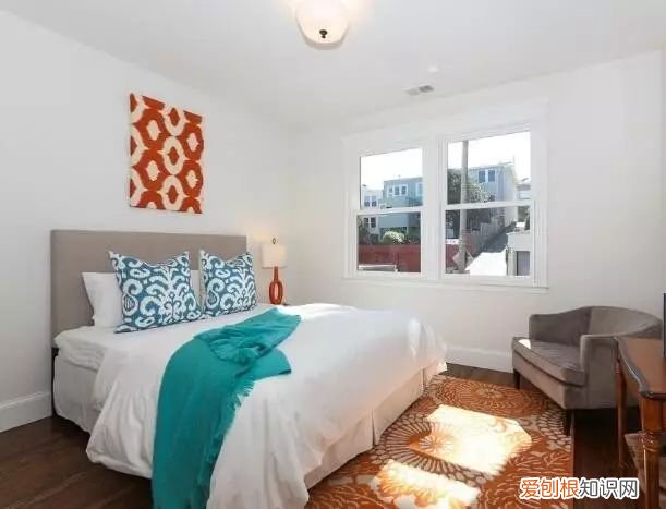 卧室墙面刷什么颜色好看?这5种色彩为你打造温馨卧室!,卧室装修刷什么颜色好看