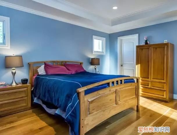卧室墙面刷什么颜色好看?这5种色彩为你打造温馨卧室!,卧室装修刷什么颜色好看