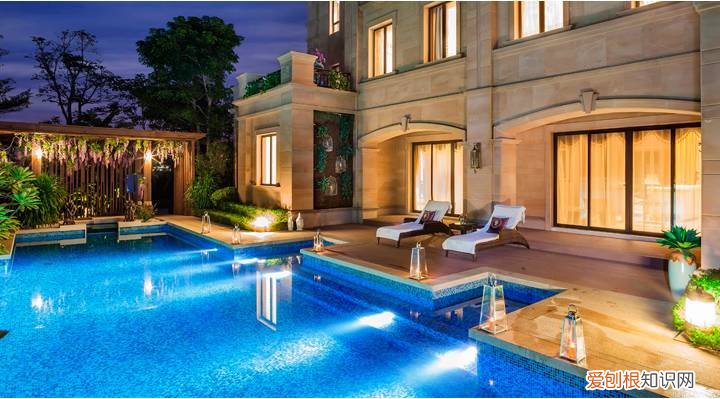 别墅最最最不能少的就是游泳池!这样的泳池来一扎!,带泳池花园的别墅