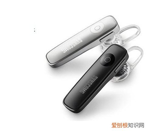 蓝牙耳机和有线耳机哪个好蓝牙耳机充电要多久