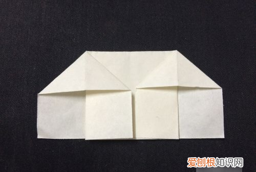 钢琴凳子的折纸方法，手工小火车制作大全图片步骤如下