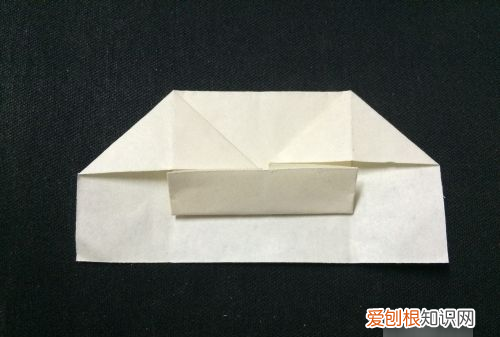 钢琴凳子的折纸方法，手工小火车制作大全图片步骤如下