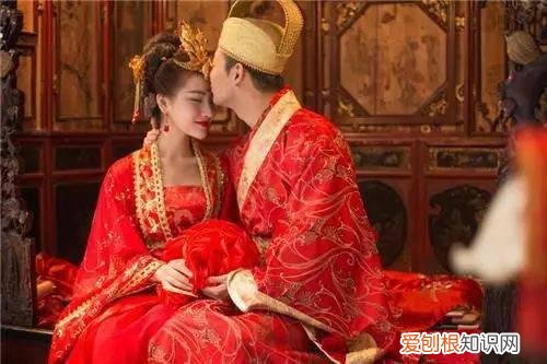 1 看到古典婚纱照图片，瞬间就想去拍摄一套！，拍个性婚纱照