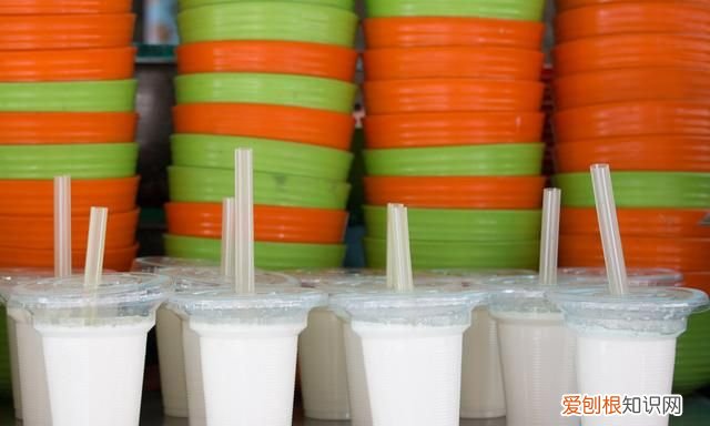 塑料碗能不能放微波炉加热,塑料碗放微波炉加热可以吗