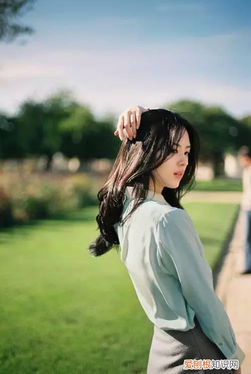 为什么要谈恋爱结婚，是手机不好玩还是电视不好看，是饭不好吃还是手机不好玩为什么要谈恋爱