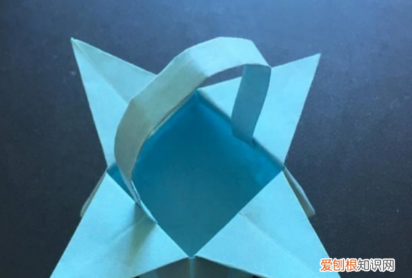 小花篮手工折纸方法，如何用纸折花篮视频