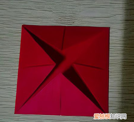 小花篮手工折纸方法，如何用纸折花篮视频