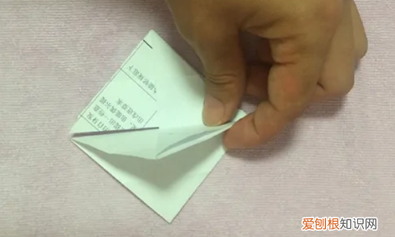 小花篮手工折纸方法，如何用纸折花篮视频