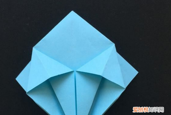 小花篮手工折纸方法，如何用纸折花篮视频