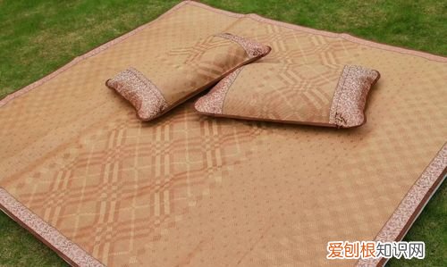 藤席可以在太阳底下暴晒吗,冰凉席怎么清洗可以晒太阳