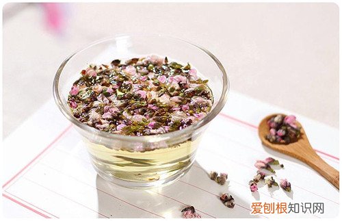 桃花茶泡水喝有什么用 饮用桃花茶注意事项