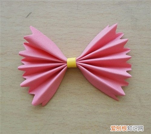 蝴蝶结的折法图解 蝴蝶结有什么寓意