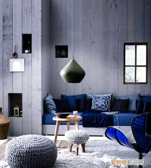 深蓝色配什么色好看室内墙面如何搭配颜色