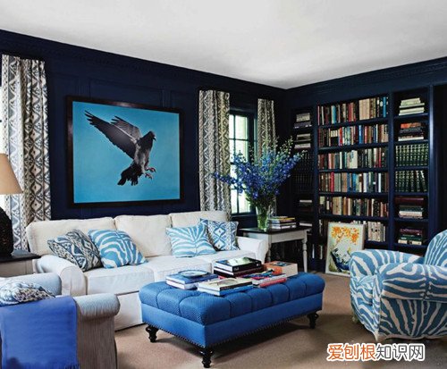 深蓝色配什么色好看室内墙面如何搭配颜色