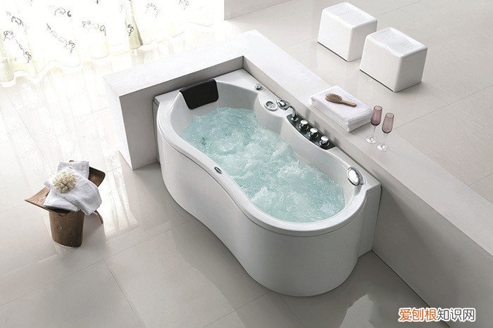 洗浴盆的种类有哪些 2017品牌较好的洗浴盆有哪些