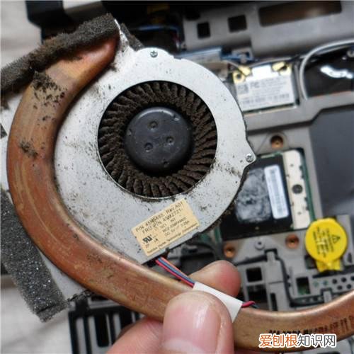 笔记本电脑除尘步骤笔记本多久除尘一次