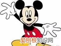 这么多年,谁注意到他们只有4个手指头