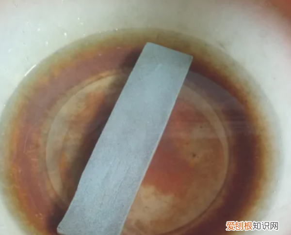 该怎么磨剪刀，手工磨剪刀的正确方法视频