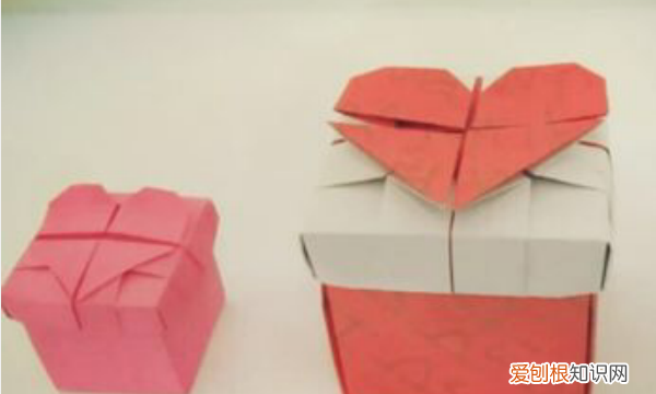 纸袋子怎么做，怎么制作一个精致的纸袋子