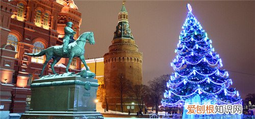 装饰圣诞树有几点步骤 圣诞树有哪些装饰品