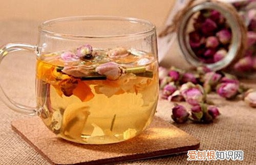 百合花的功效与作用 百合花可以与玫瑰花一起泡吗