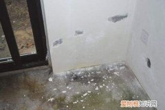 阳台墙面渗水原因 阳台墙面防水处理
