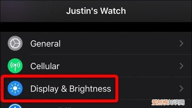 如何关闭apple watch的常亮功能