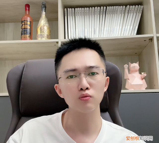 号小店要收取手续费吗?,号上商品如何能快速通过