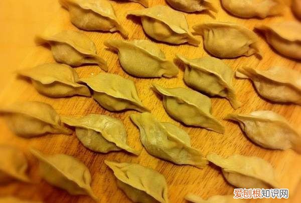 牛肉胡萝卜饺子馅如何做，牛肉胡萝卜饺子馅怎么做