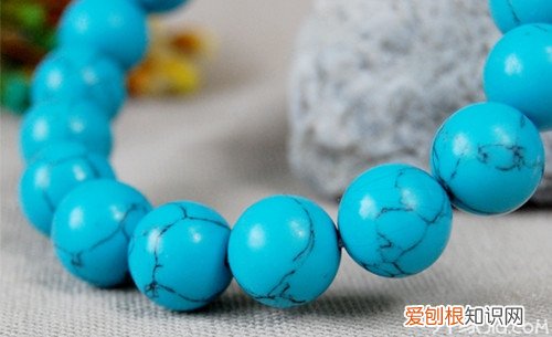 蓝松石鉴别技巧蓝松石保养方法