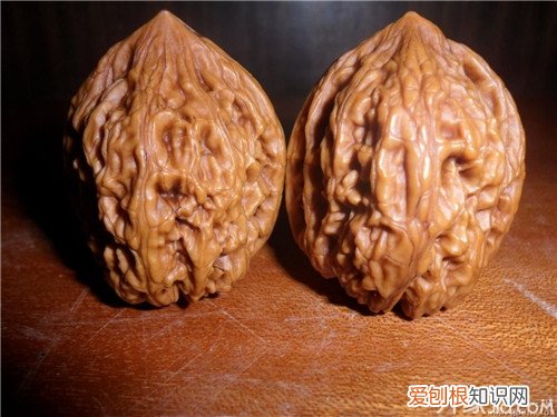手玩核桃怎么清洗手玩核桃有什么好处?