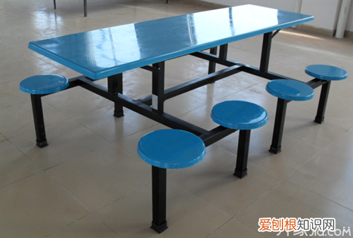 【百科知识】合理食堂餐桌间距是多少？，食堂餐桌之间的距离
