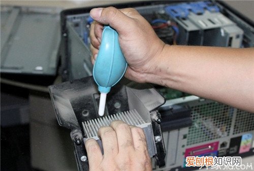 台式电脑除尘方法 让你的电脑焕然一新