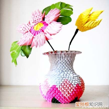 【DIY花瓶】折纸三角插花瓶的制作方法，折纸花瓶教程大全 三角插