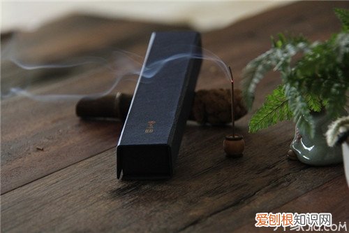 沉香线香的功效与作用 沉香线香好坏和使用方法
