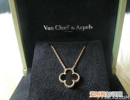 四叶草项链多少钱?四叶草项链价格高吗？，四叶草项链及手链一共多少钱