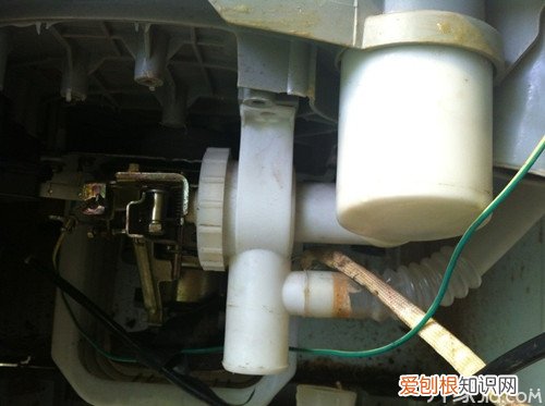 全自动洗衣机怎么排水 全自动洗衣机不排水怎么办