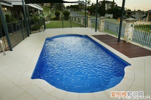 家用游泳池的标准尺寸是多少看看不就明白了！
