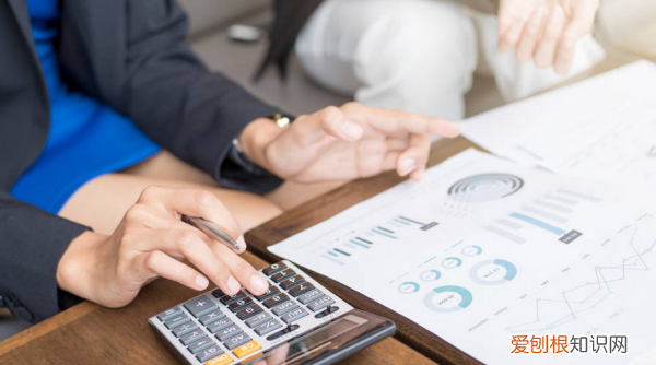 企业财务会计报告的构成有哪些，属于财务会计报告组成部分的有