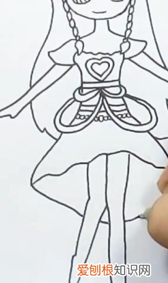 怎么画王默,怎么画冰公主和王默手拉手图片