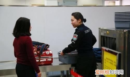 地铁为什么要检查水，乘坐地铁为什么要检查水杯