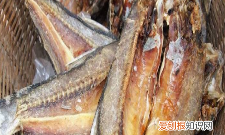晒鱼干制作方法，小鱼干怎么晒不会臭