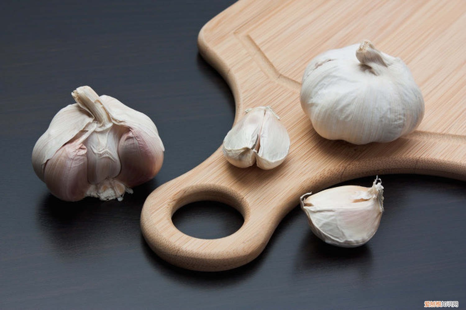 大蒜如何生长 蒜怎么种,大蒜生长过程