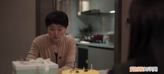 扫黑风暴：黄希撞见孙兴给贺芸过生日，这段戏份吴越演得“细碎”