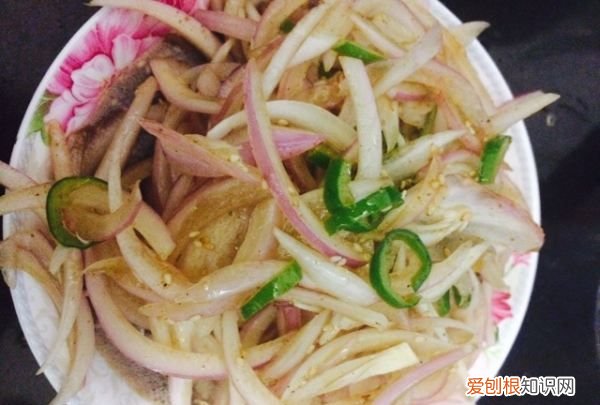 凉拌洋葱怎么做,洋葱怎么凉拌才好吃