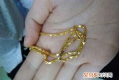 金子烧黑了怎么弄干净，黄金被火烧黑了怎么办